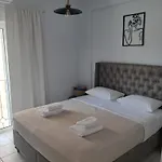 Apartment Casa Albastra &